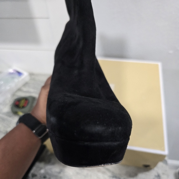 Glam Black Platform Heeled Booties with Gold Zipper - Picture 6 of 8